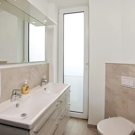 4 Person In Wendtorf