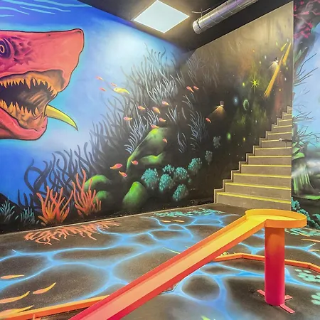 4 Person In Апартаменты