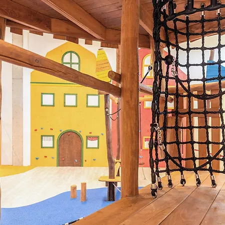 4 Person In Апартаменты Wendtorf