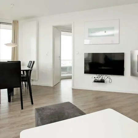 Apartment 4 Person In